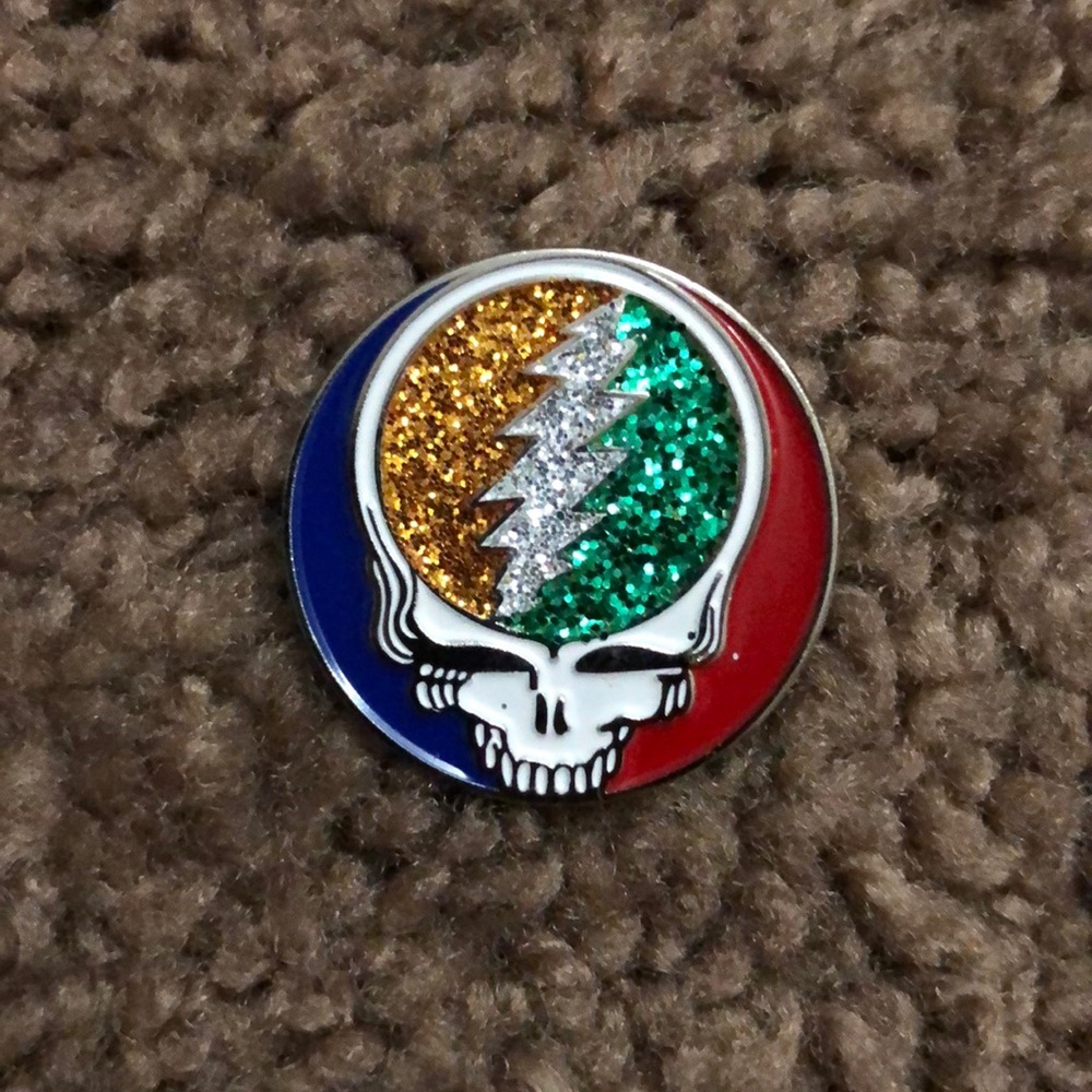Grateful Dead Stealie pin